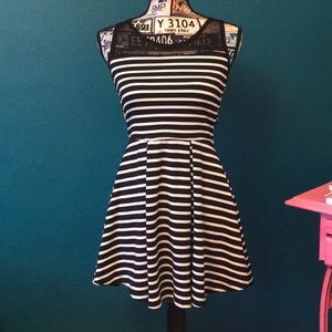 Poof A Line Dress 👗